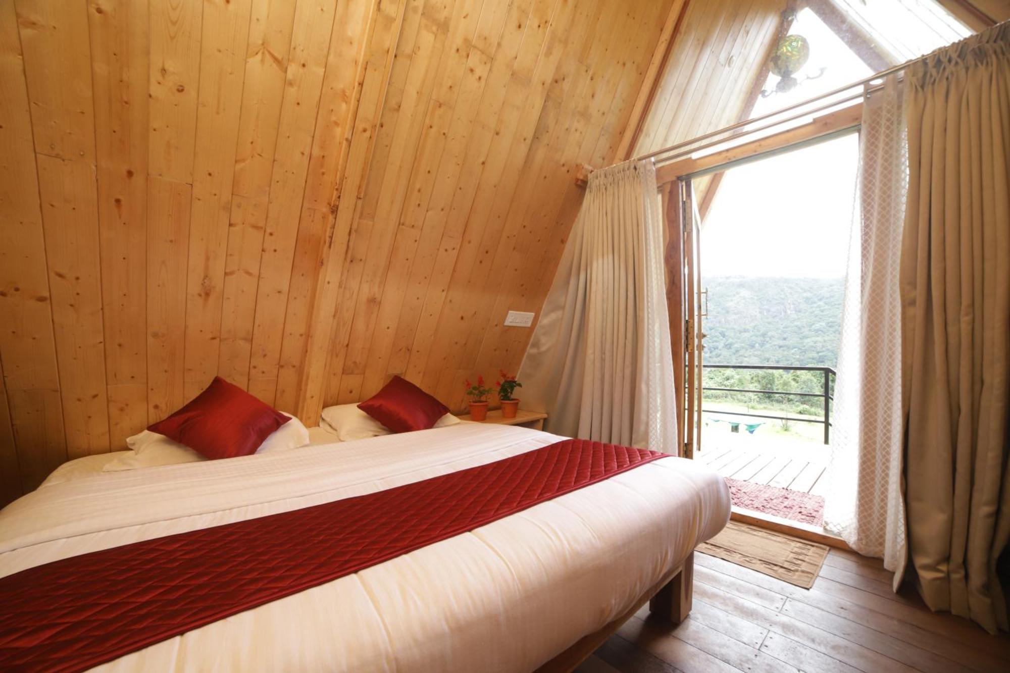 Eagle Woods Kookal Bed & Breakfast Kukkal Dış mekan fotoğraf